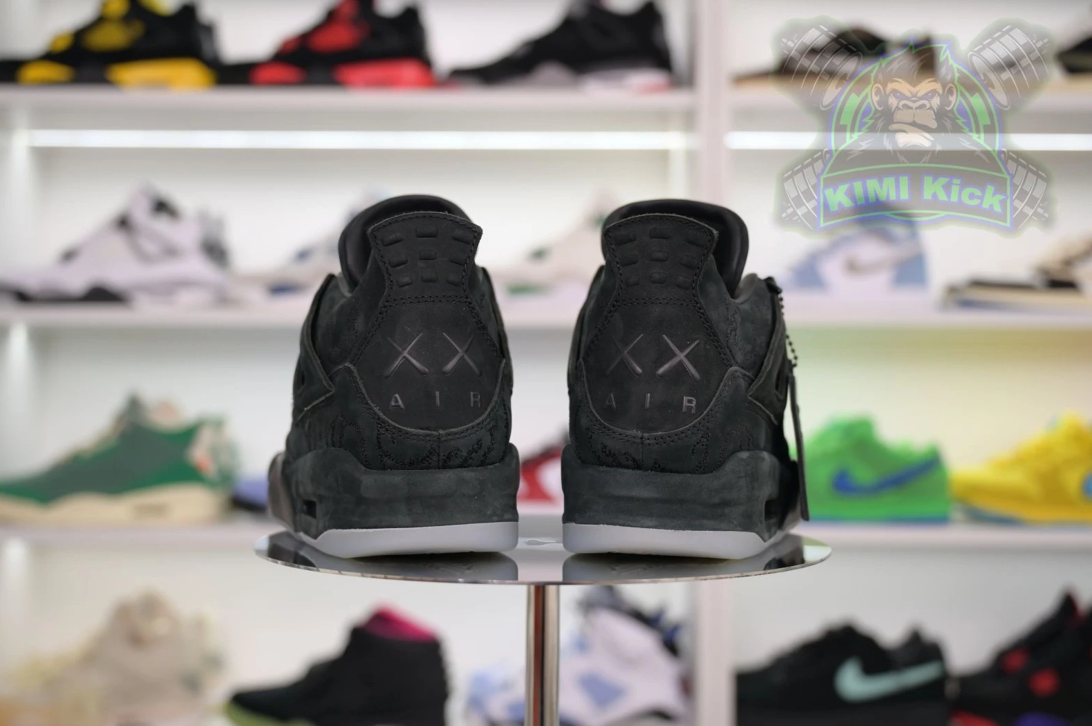 Kimikick Jordan Air Jordan 4 kaws black StreetReady 1905