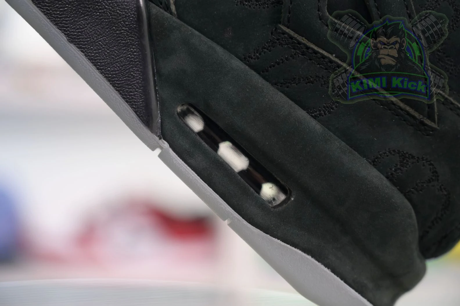 Kimikick Jordan Air Jordan 4 kaws black StreetReady 1905