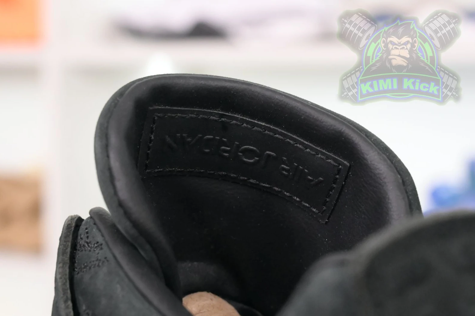 Kimikick Jordan Air Jordan 4 kaws black StreetReady 1905