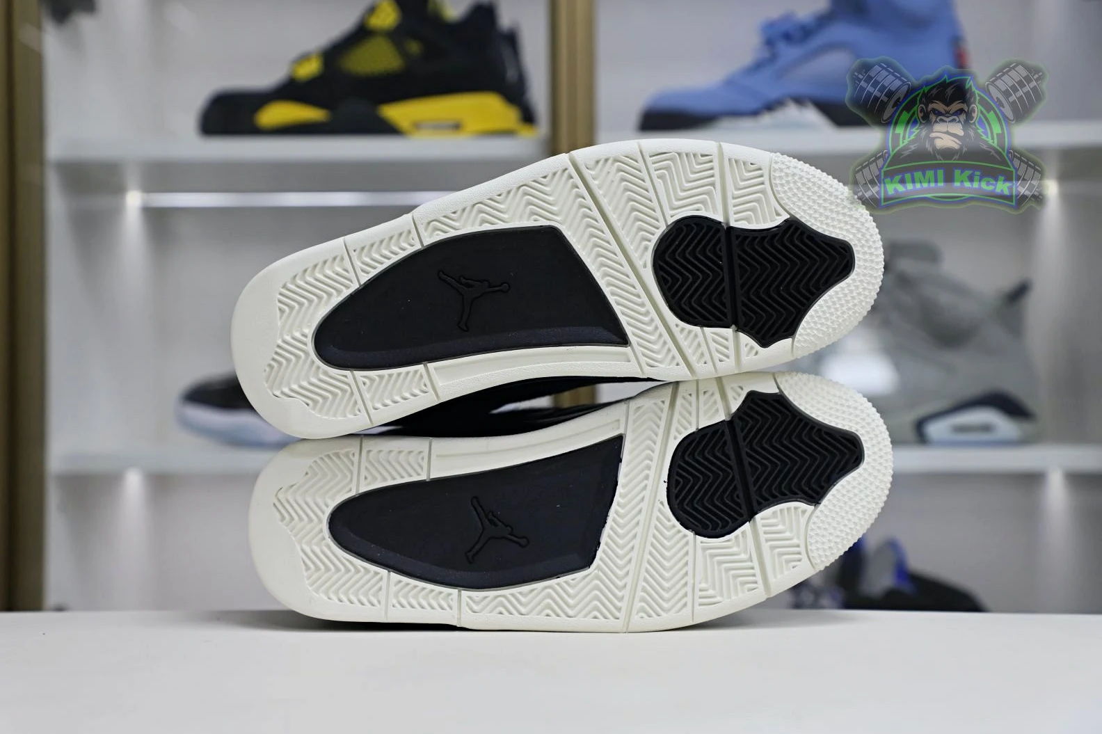 Kimikick Jordan Air Jordan 4 retro ponyhair black GoodFit 1886