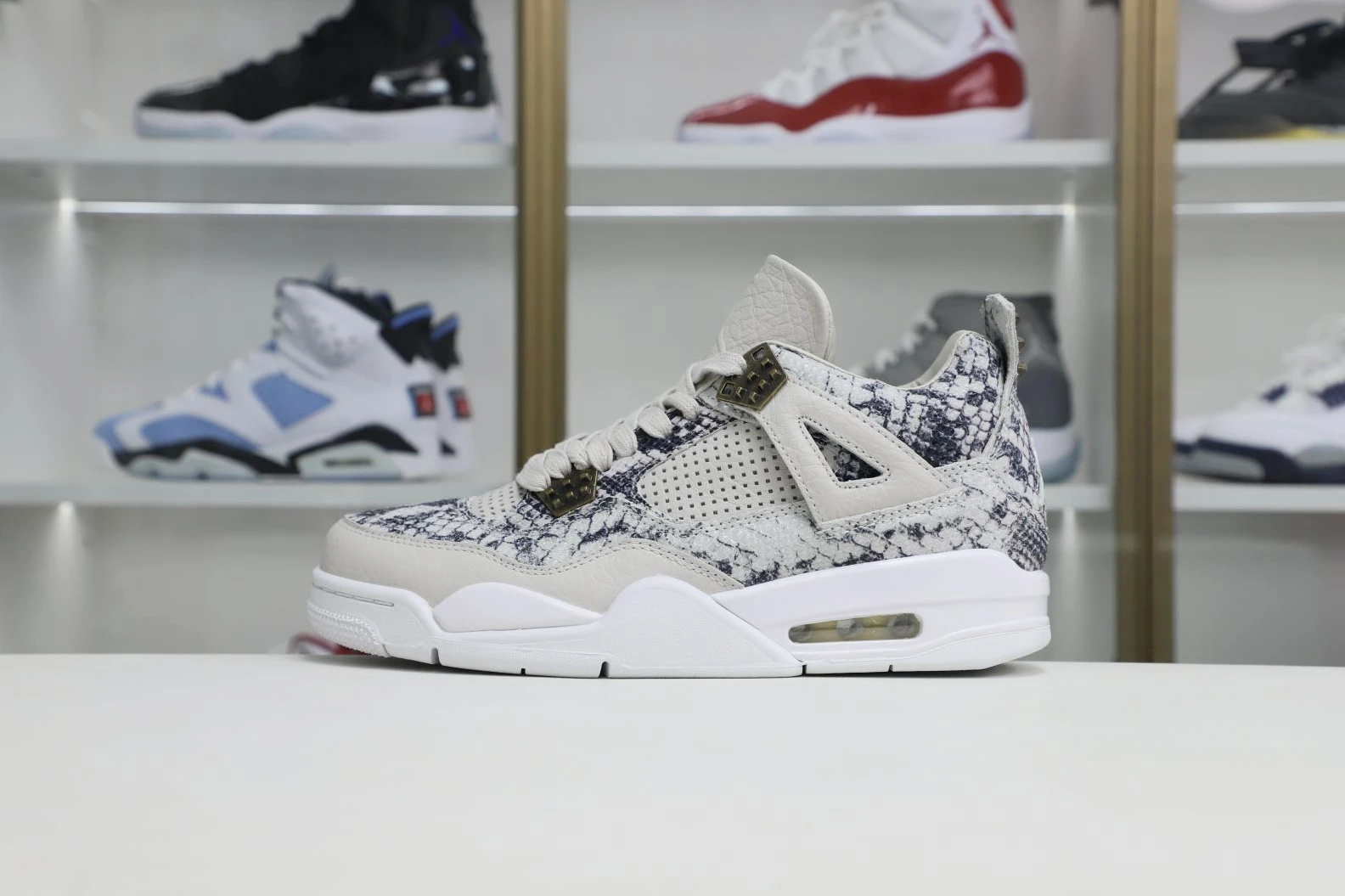 Kimikick Jordan Air Jordan 4 retro snakeskin Trendy 1898