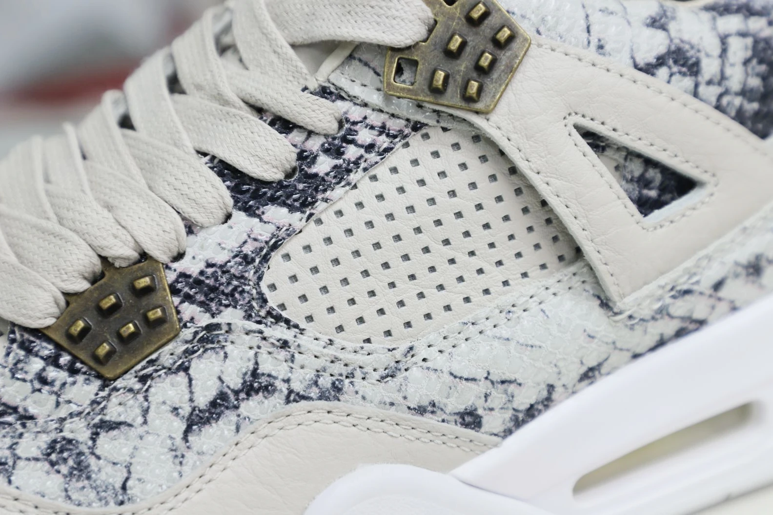 Kimikick Jordan Air Jordan 4 retro snakeskin Trendy 1898
