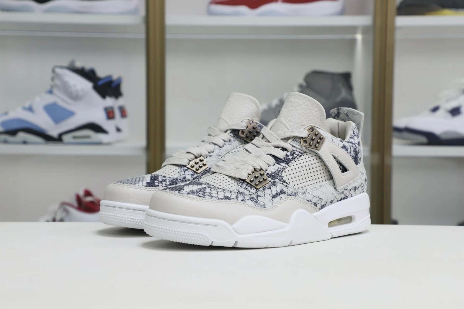 Kimikick Jordan Air Jordan 4 retro snakeskin Trendy 1898
