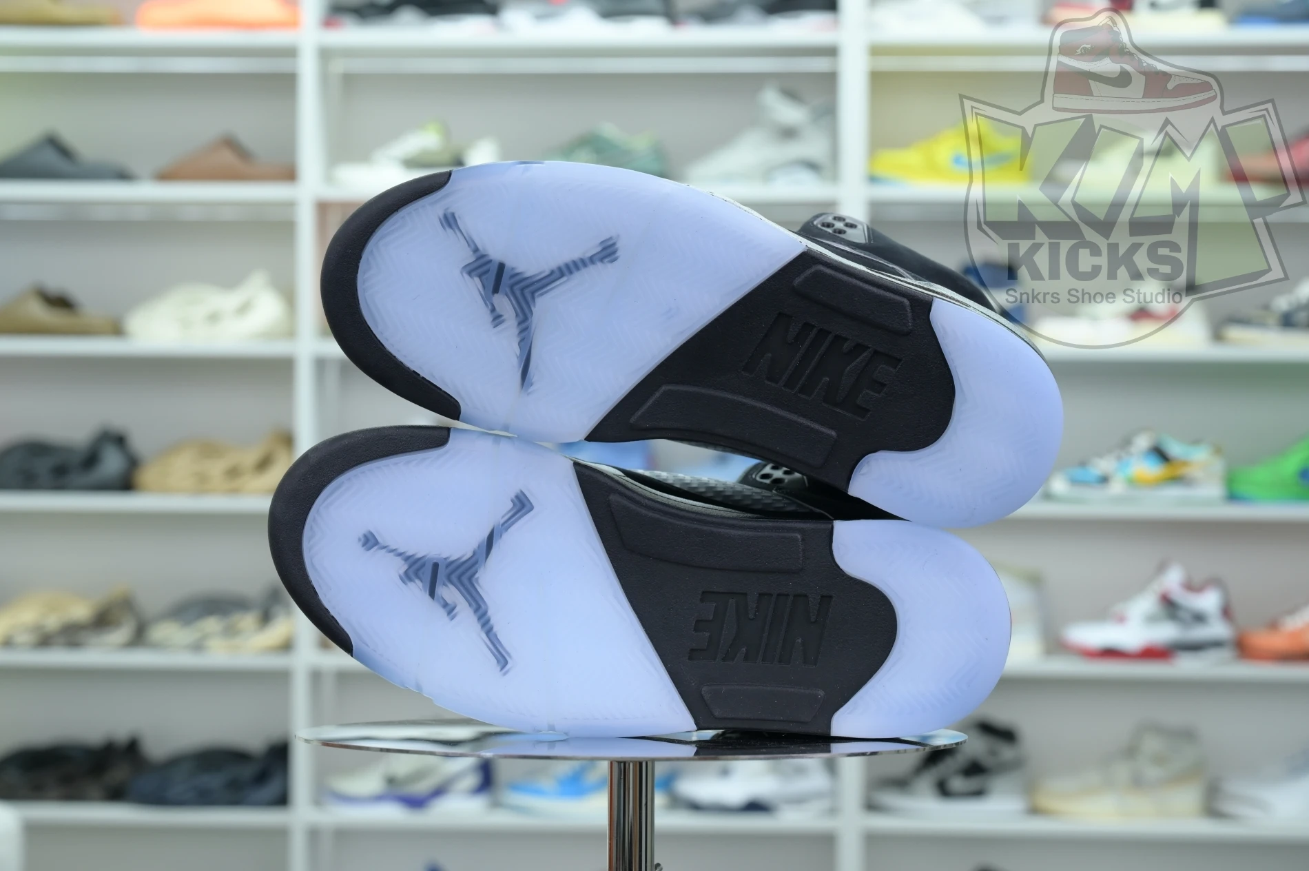 Kimikick Jordan Air Jordan 5“BLACK METALLIC REIMAGINED” AllSeason 1856