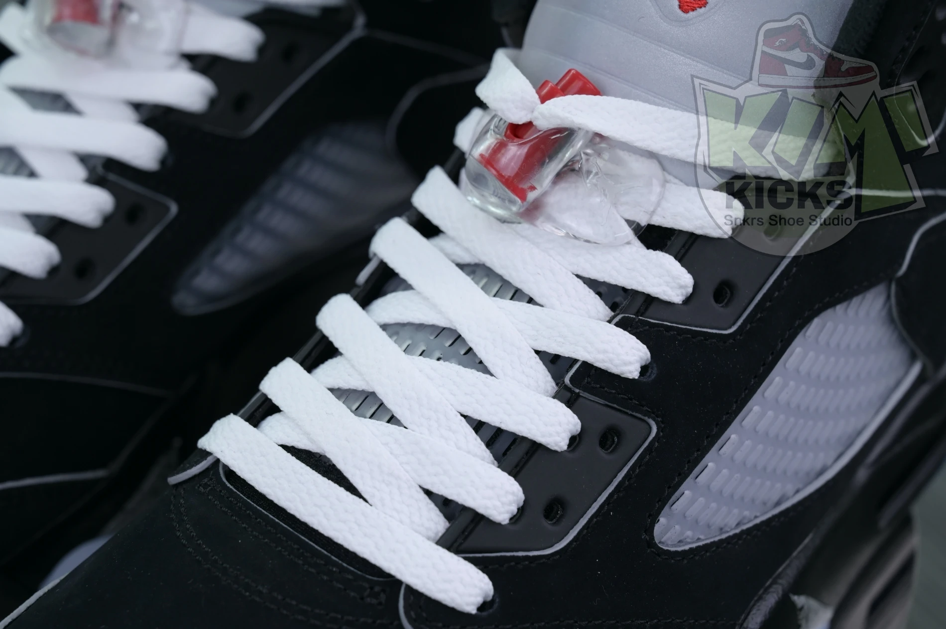 Kimikick Jordan Air Jordan 5“BLACK METALLIC REIMAGINED” AllSeason 1856