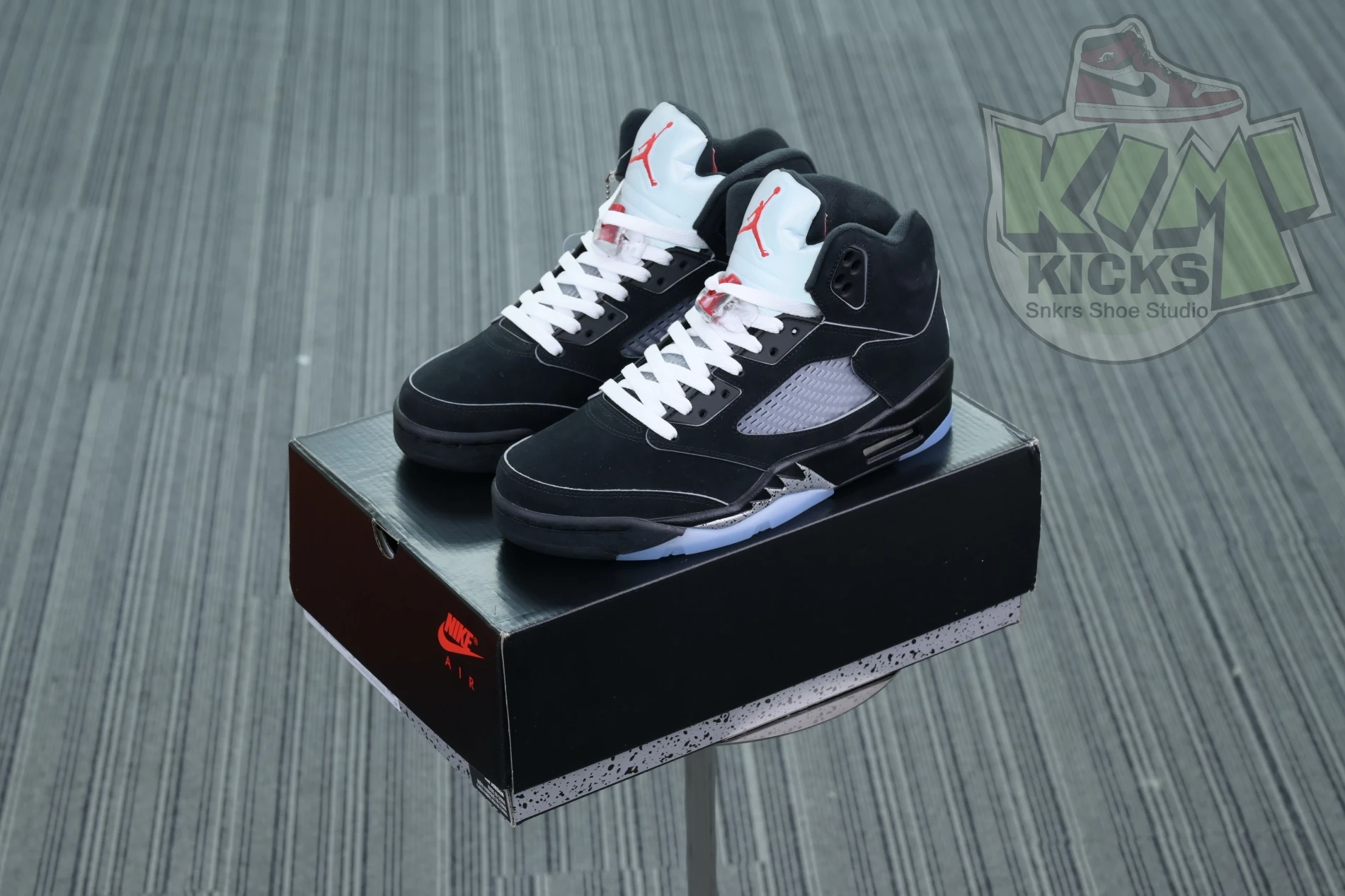 Kimikick Jordan Air Jordan 5“BLACK METALLIC REIMAGINED” AllSeason 1856