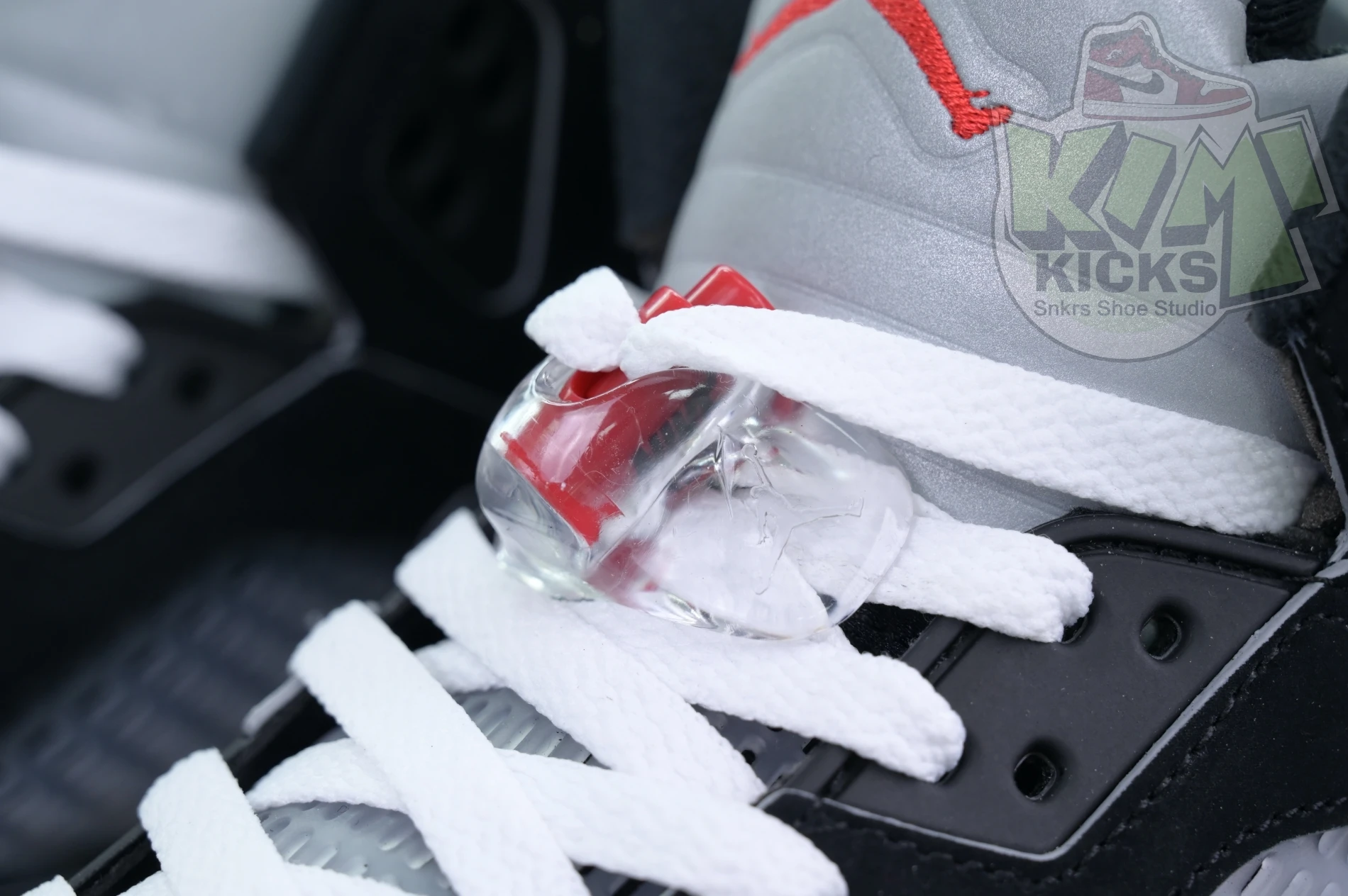 Kimikick Jordan Air Jordan 5“BLACK METALLIC REIMAGINED” AllSeason 1856