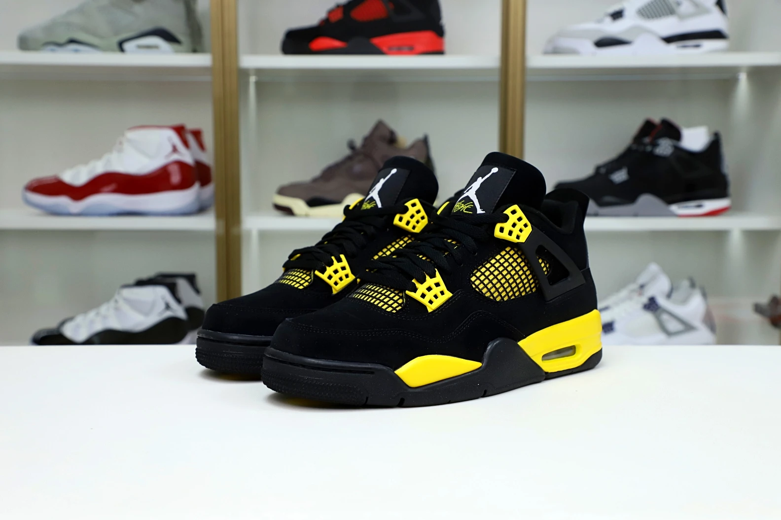 Kimikick Jordan Air Jordan4 thunder Fashionable 1980