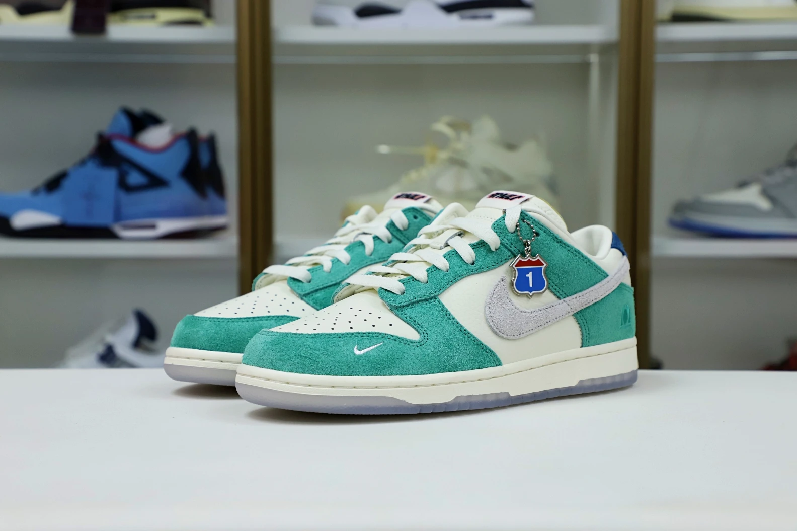 Kimikick KASINA X DUNK LOW 'ROAD SIGN' EasyMatch 3487