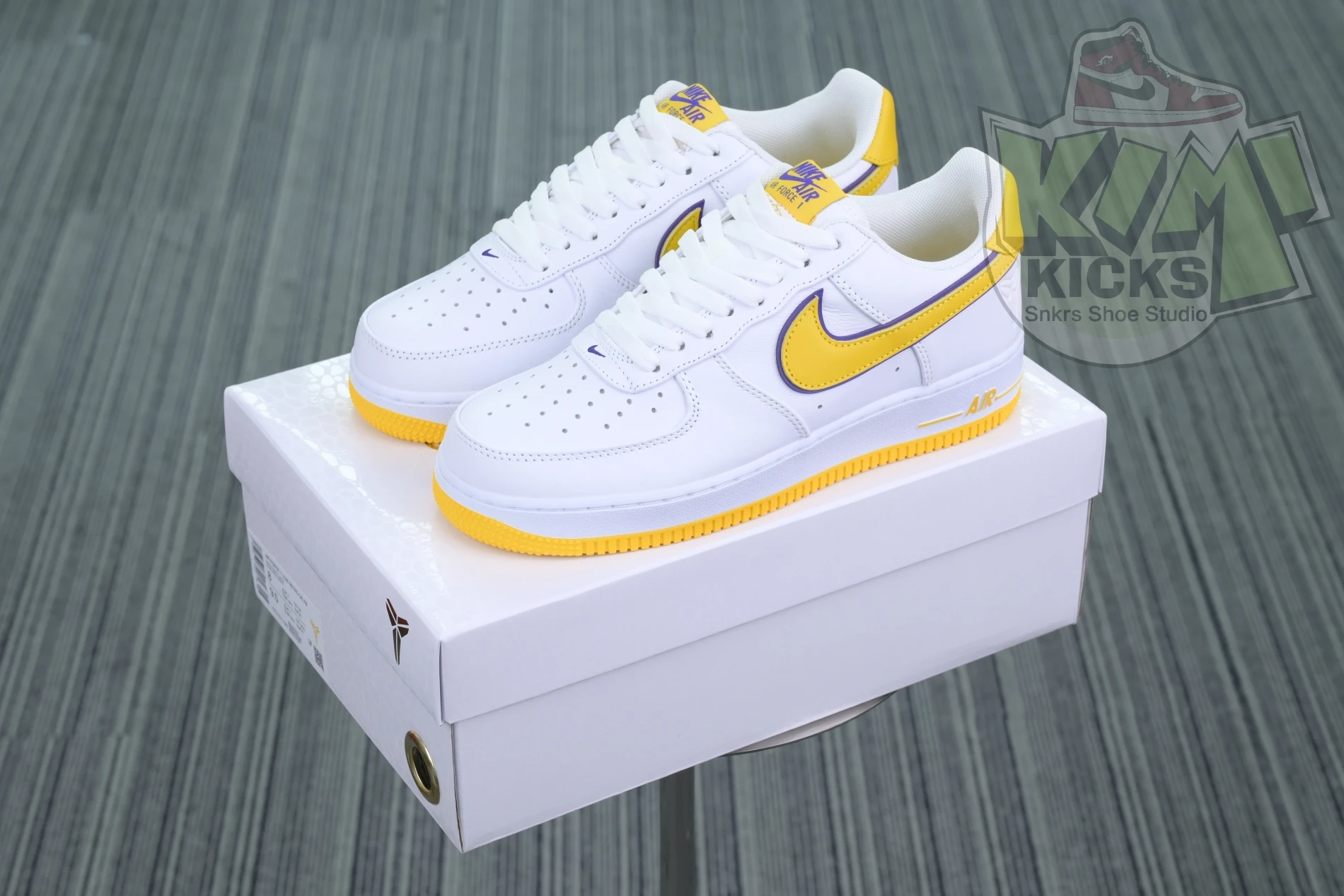 Kimikick Kobe Bryant x Nike Air Force WellDesigned 3385