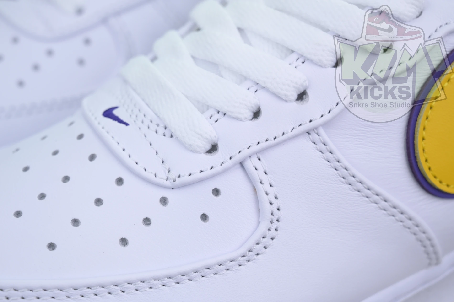 Kimikick Kobe Bryant x Nike Air Force WellDesigned 3385