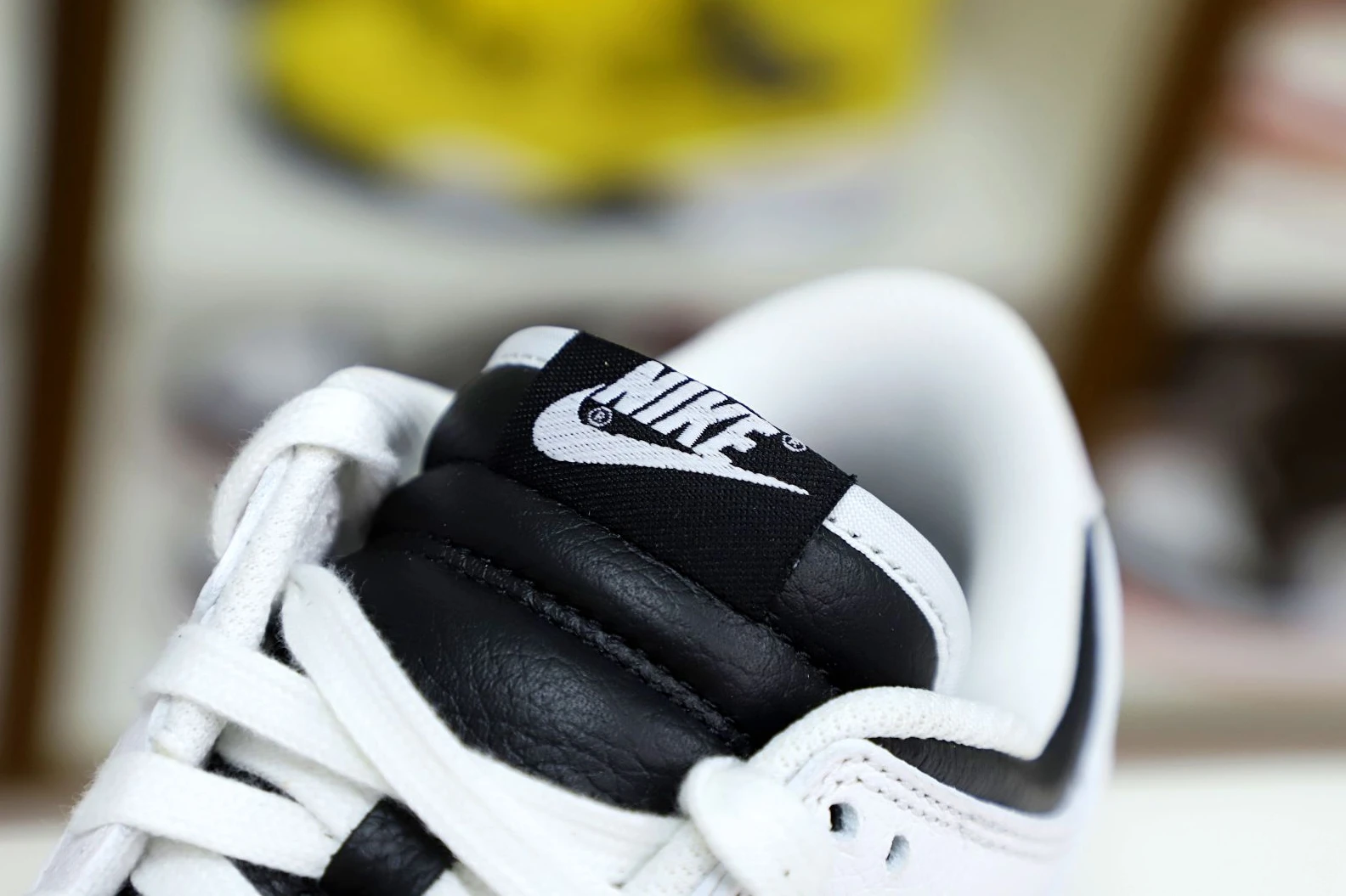 Kimikick NIKE DUNK LOW RETRO REVERSE PANDA - FD9064- AllSeason 3511