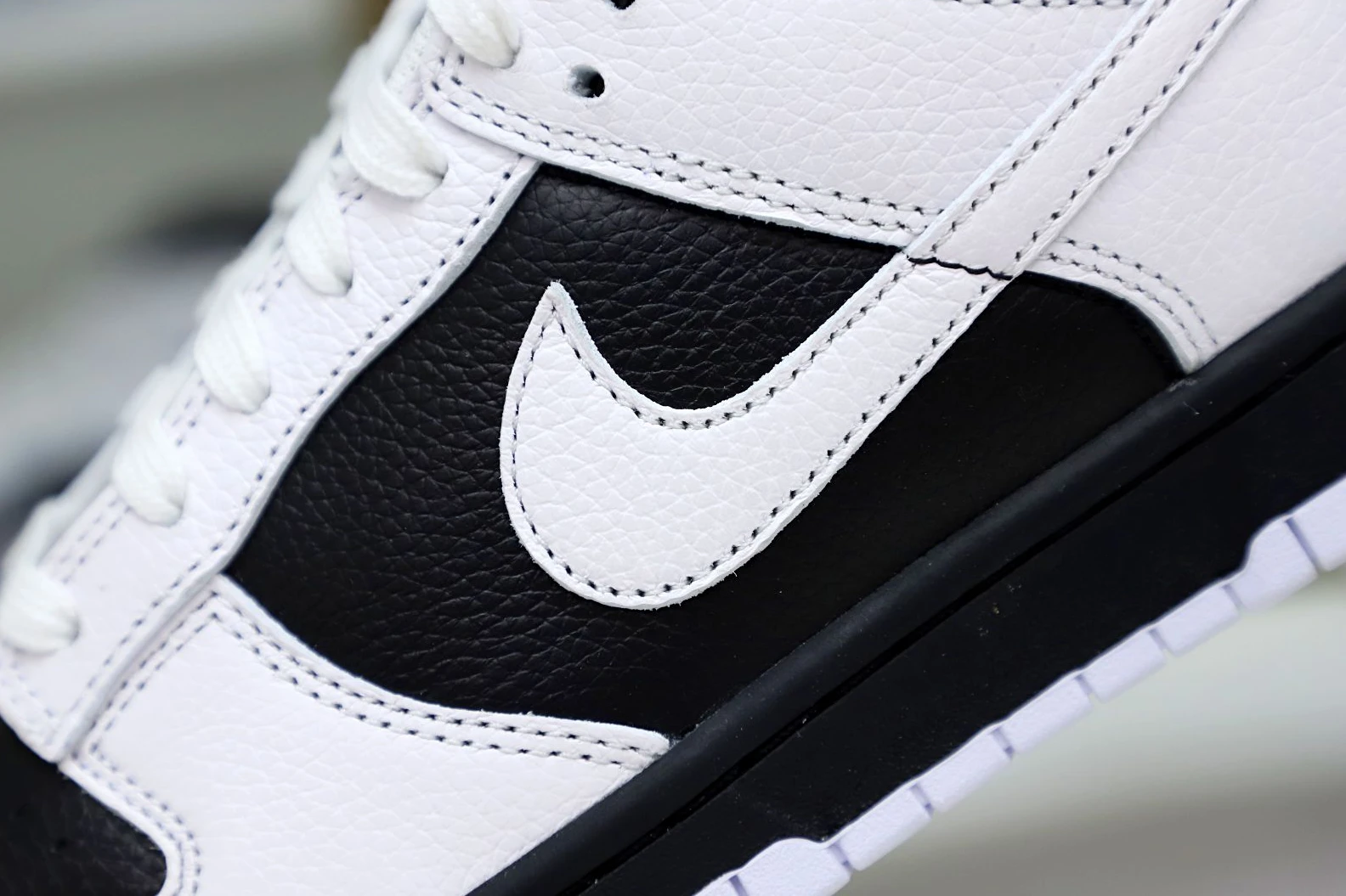 Kimikick NIKE DUNK LOW RETRO REVERSE PANDA - FD9064- AllSeason 3511