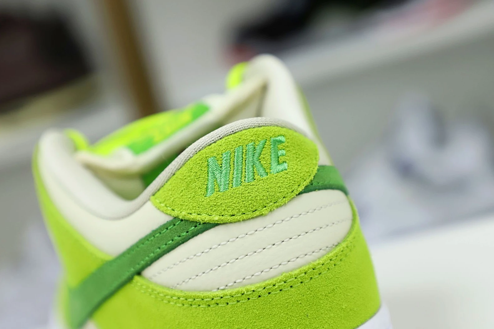Kimikick NIKE SB DUNK LOW GREEN APPLE WellDesigned 3506