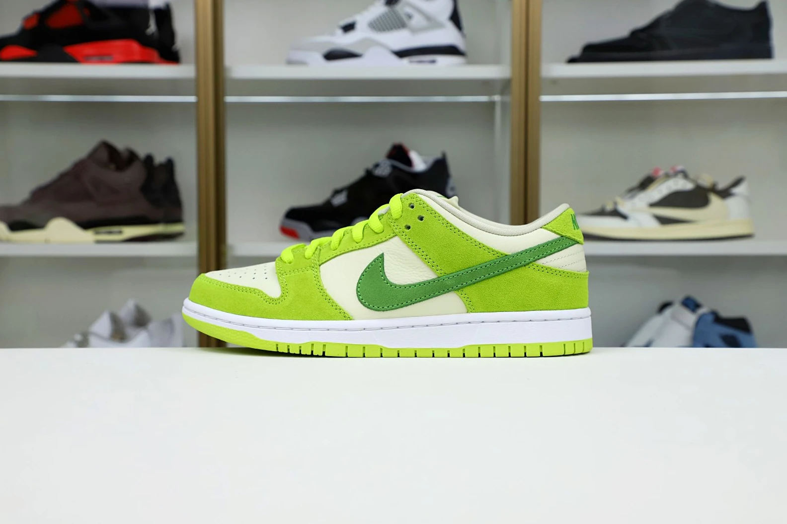 Kimikick NIKE SB DUNK LOW GREEN APPLE WellDesigned 3506
