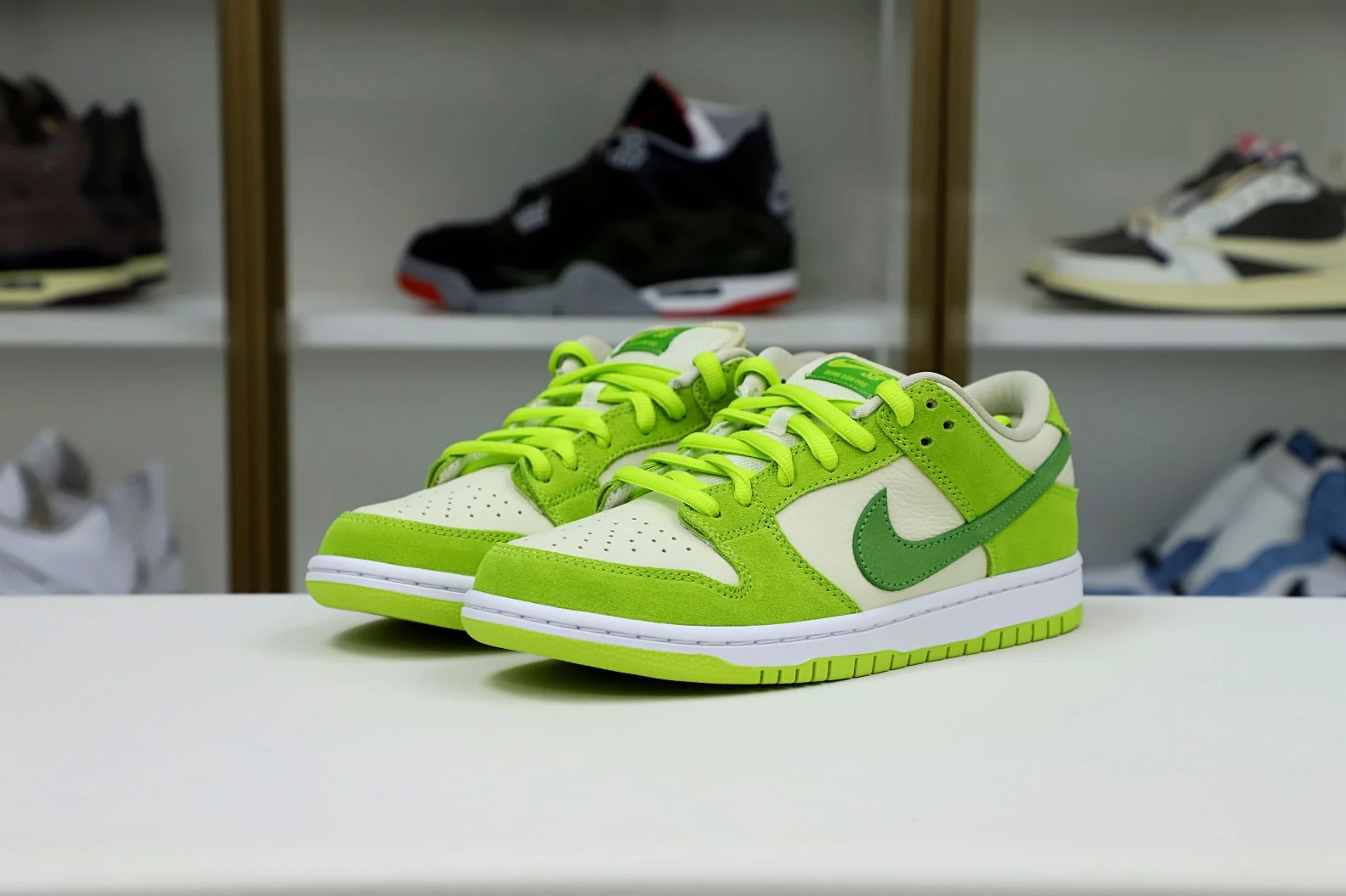 Kimikick NIKE SB DUNK LOW GREEN APPLE WellDesigned 3506