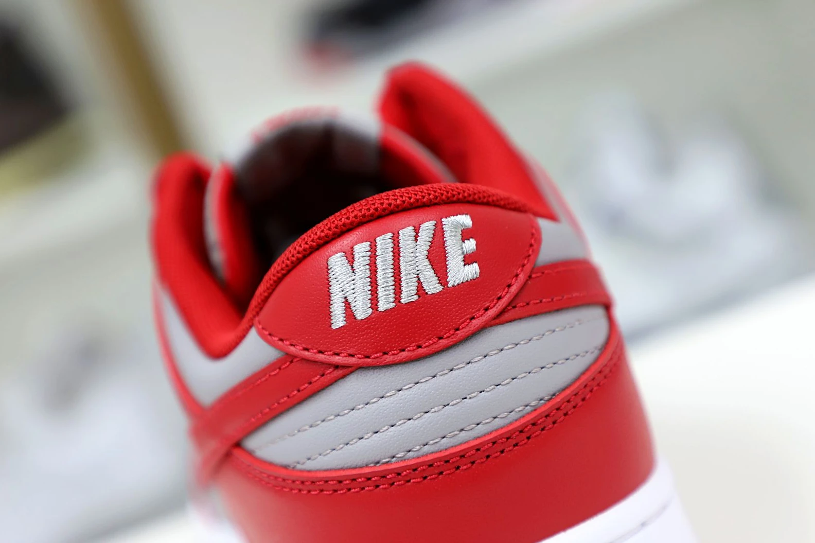 Kimikick NIKE SB DUNK LOW MEDIUM GREY GoodFit 3501