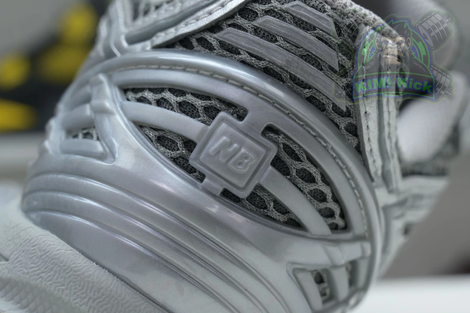 Kimikick New Balance NB 1906R Y2K NewStyle 2942