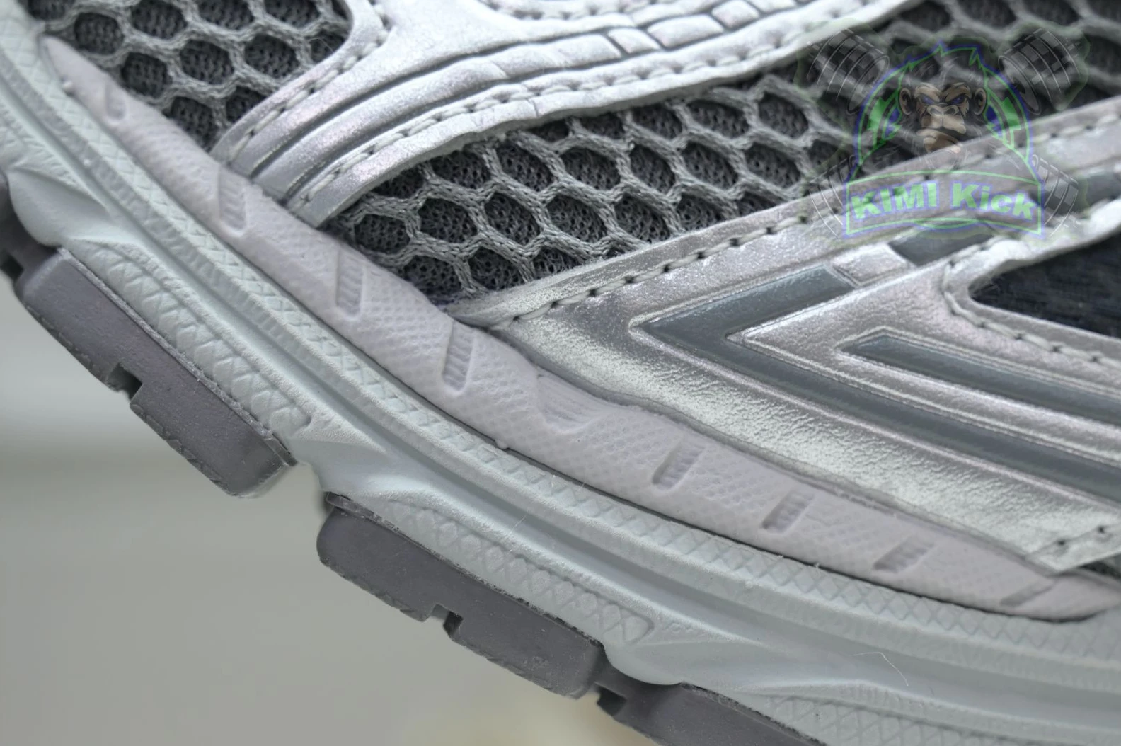 Kimikick New Balance NB 1906R Y2K NewStyle 2942