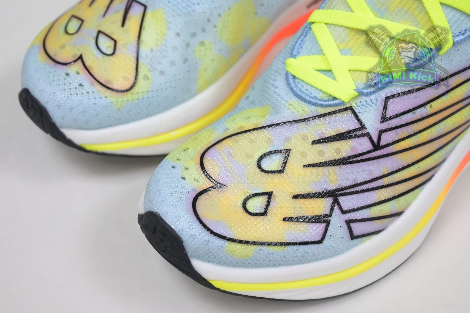 Kimikick New Balance NB FuelCell SuperComp Elite v StreetReady 2945