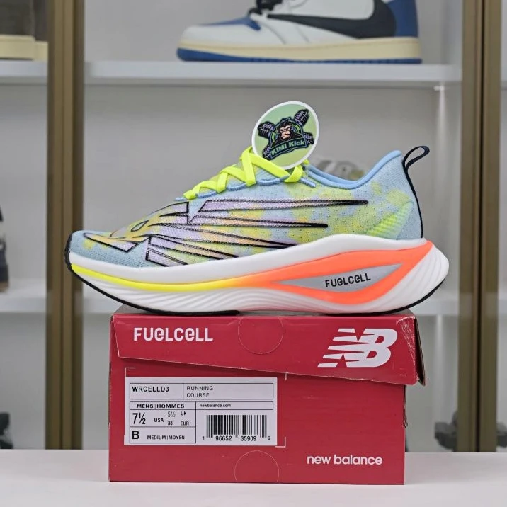 Kimikick New Balance NB FuelCell SuperComp Elite v StreetReady 2945