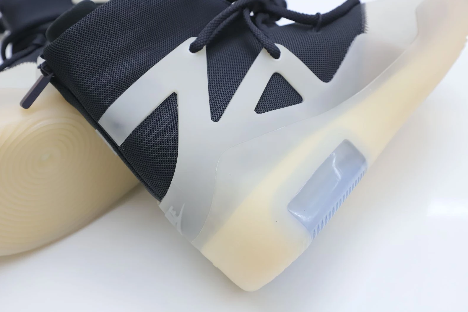 Kimikick Nike Air Fear of God 1 string fog Affordable 3441