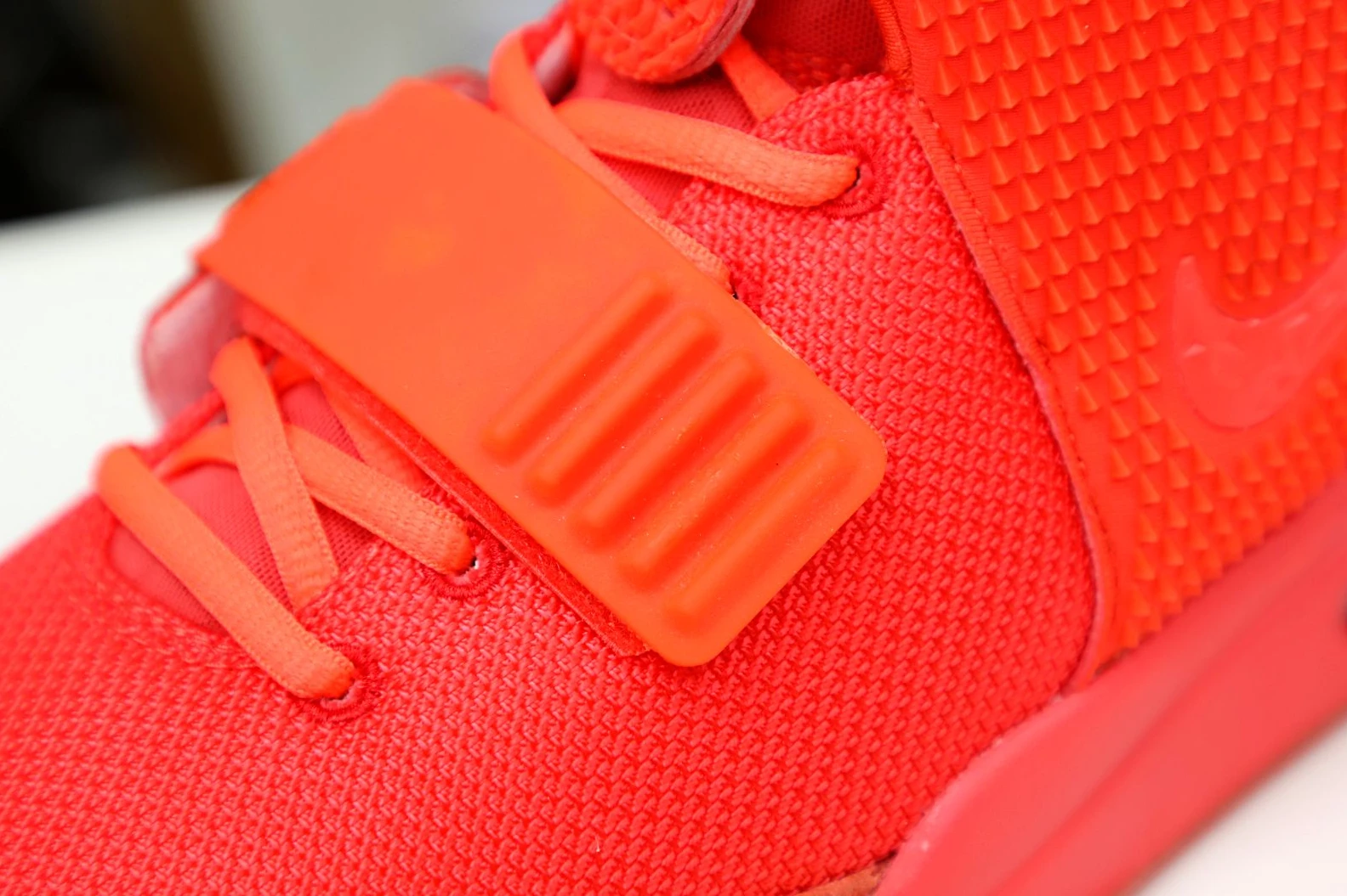 Kimikick Nike Air Yeezy 2 red october NewStyle 34