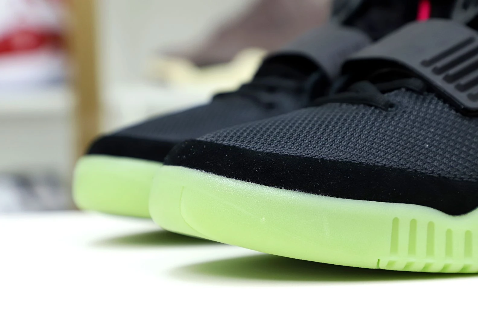 Kimikick Nike Air Yeezy 2 solar red HighQuality 48