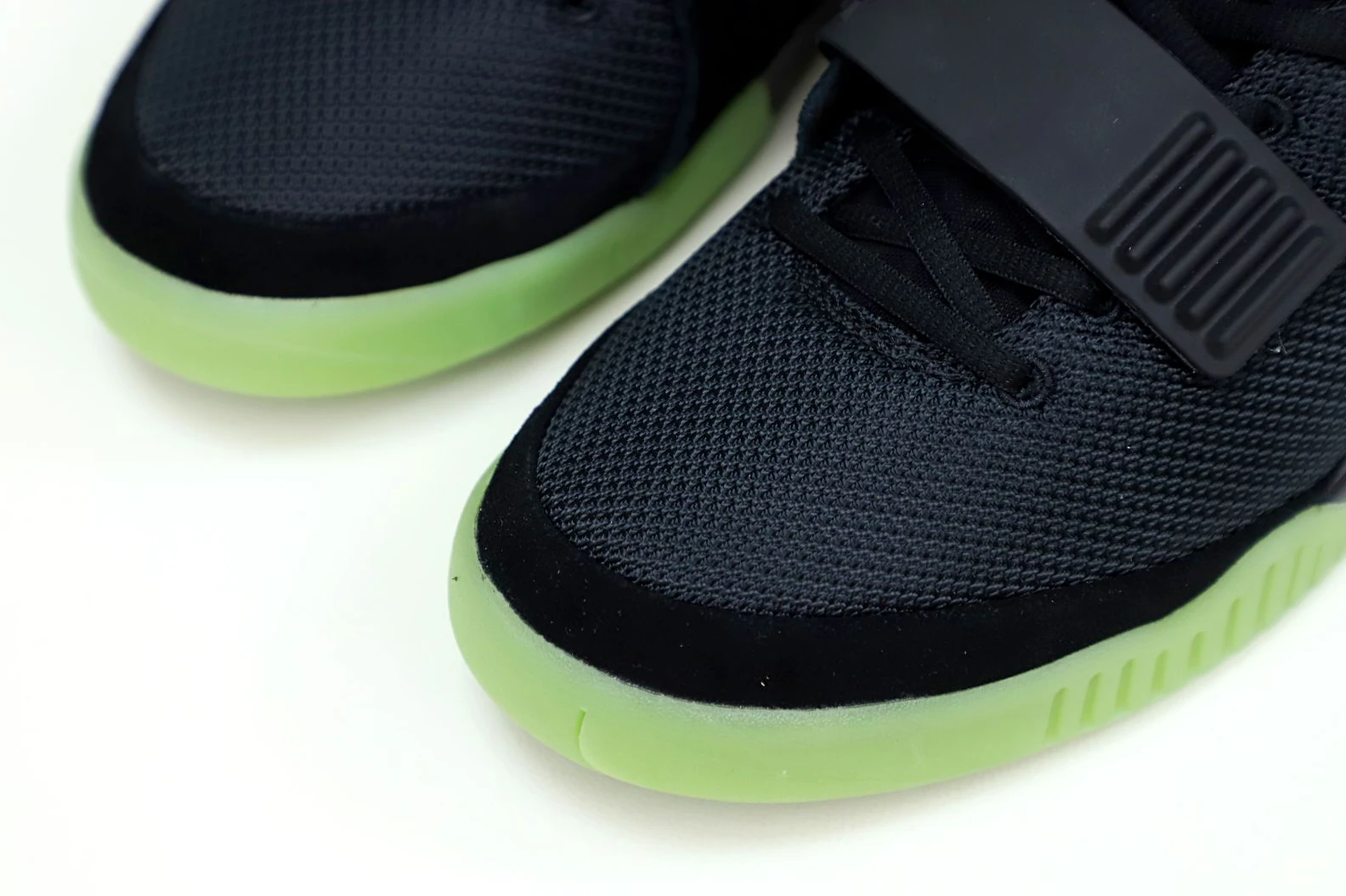Kimikick Nike Air Yeezy 2 solar red HighQuality 48