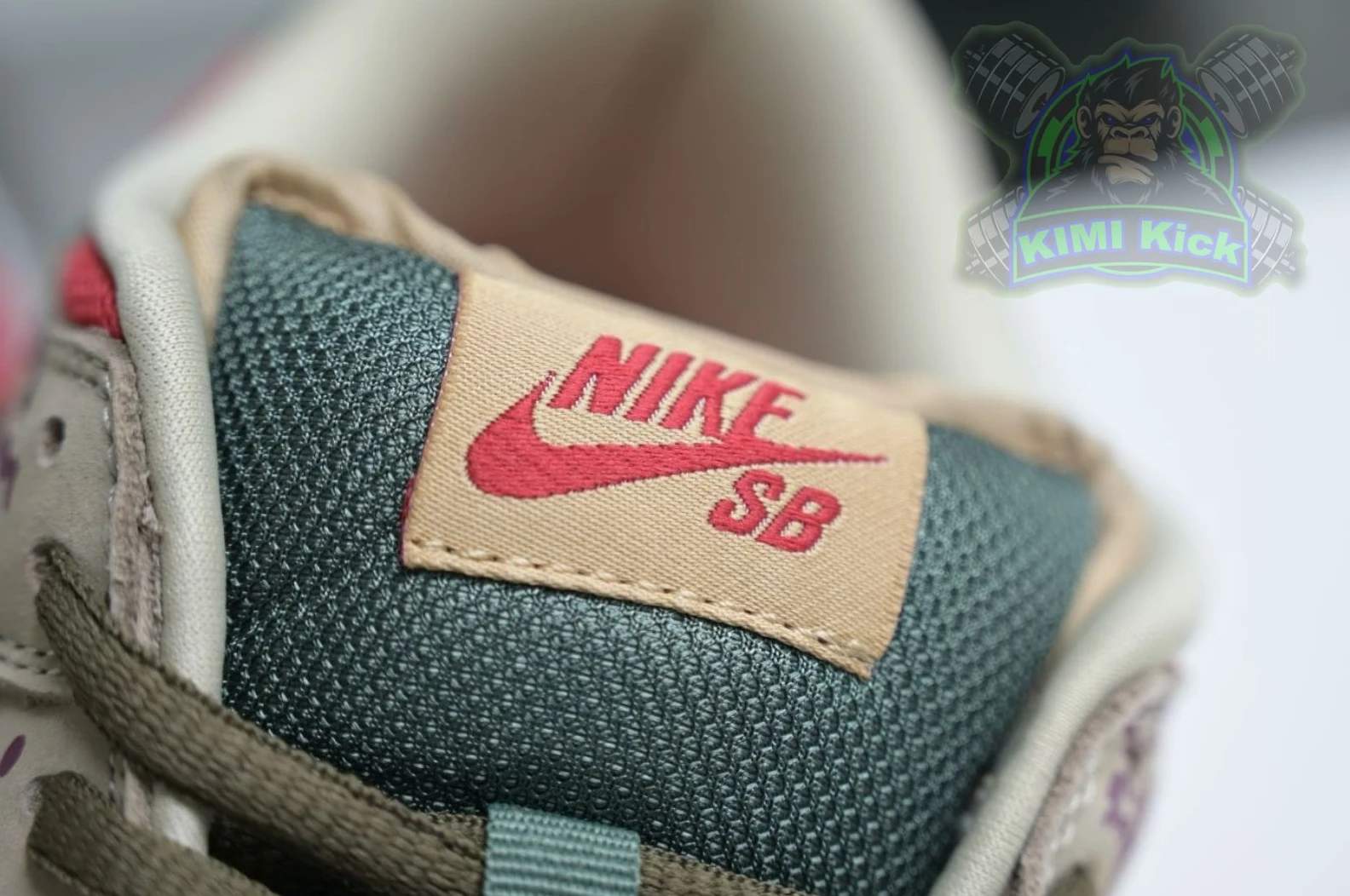 Kimikick Nike Dunk SB Low Freddy Krueger GoodFit 3420