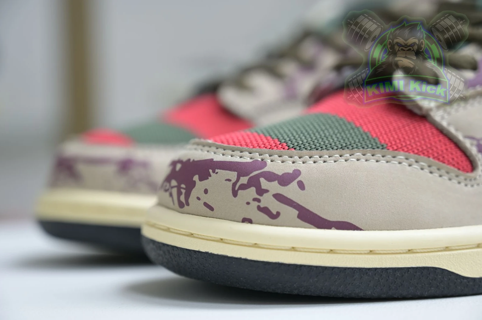 Kimikick Nike Dunk SB Low Freddy Krueger GoodFit 3420