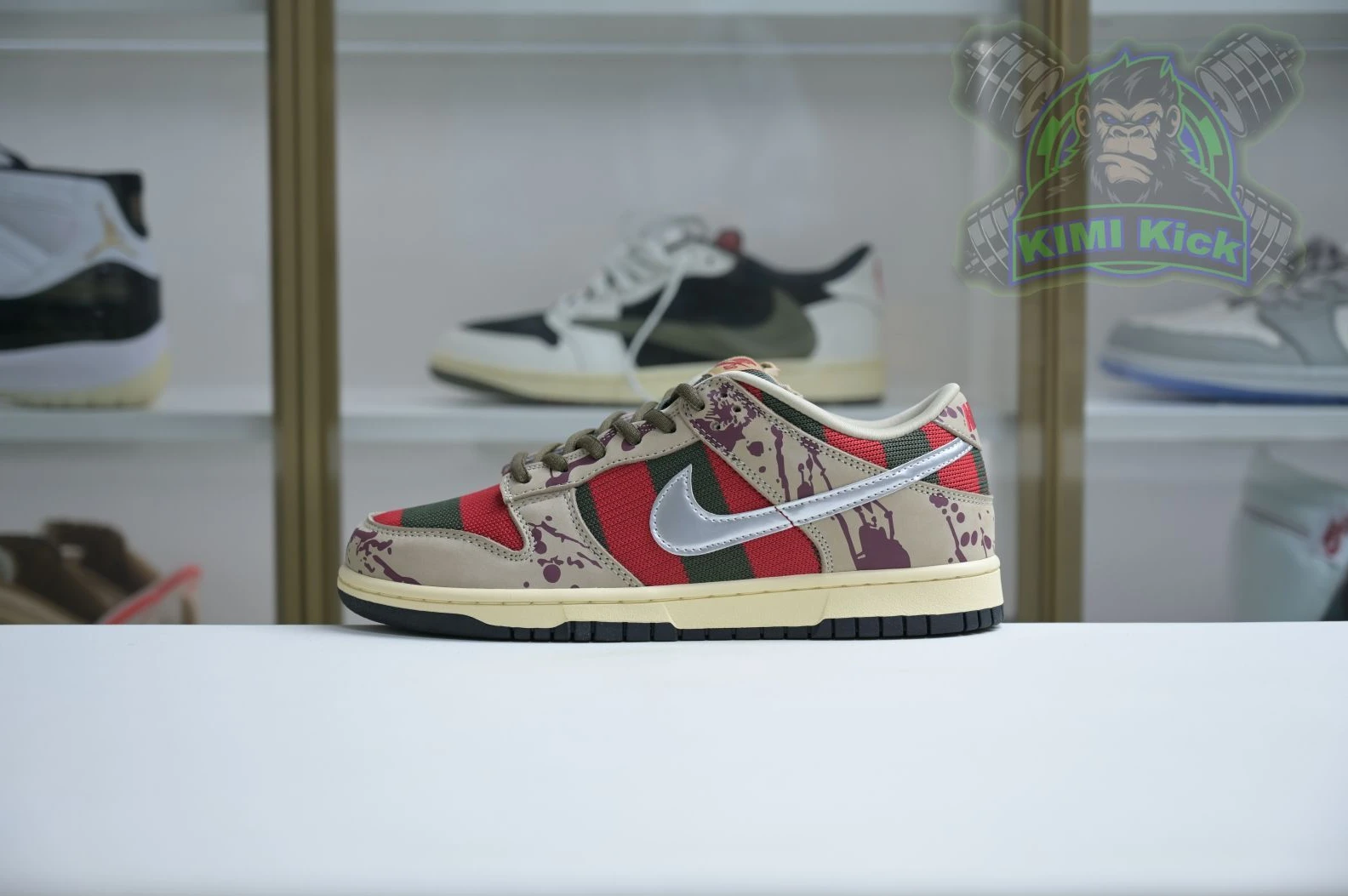 Kimikick Nike Dunk SB Low Freddy Krueger GoodFit 3420
