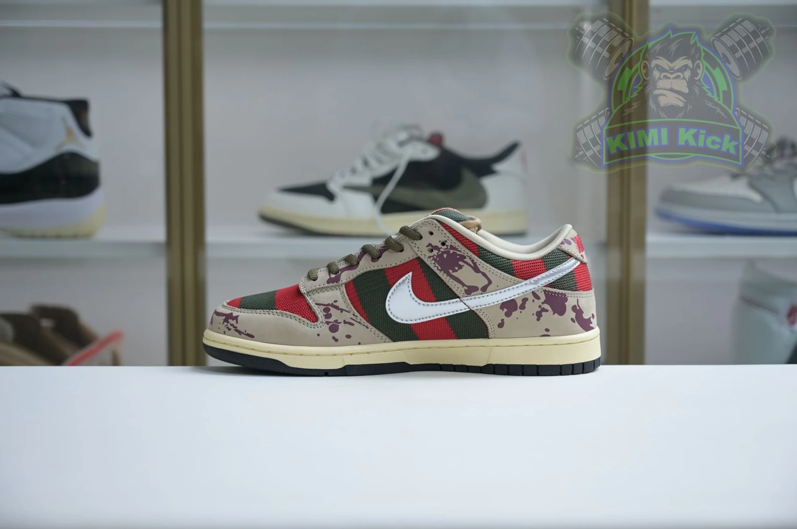 Kimikick Nike Dunk SB Low Freddy Krueger GoodFit 3420