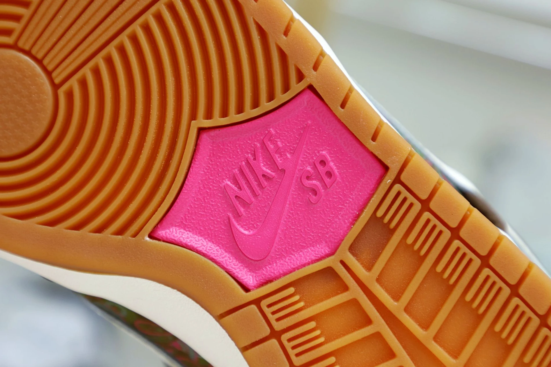 Kimikick Nike Dunk SB Low Paisley ModernLook 3462