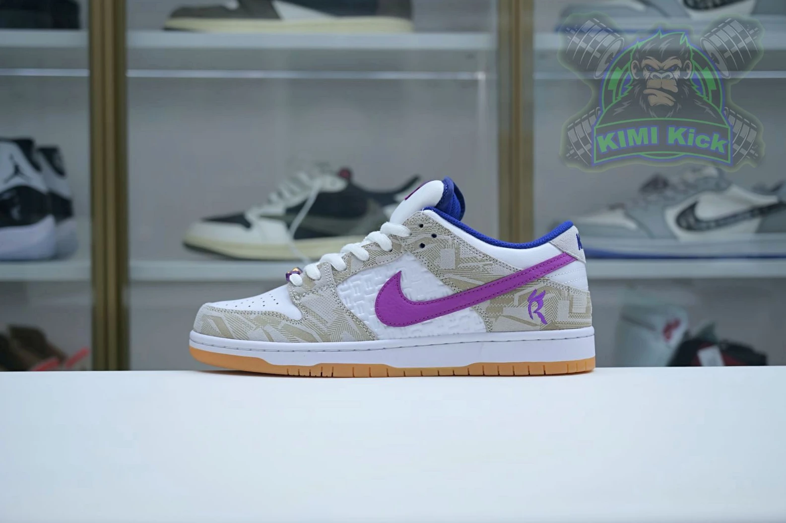 Kimikick Rayssa Leal x Nike SB Dunk Low AllSeason 3431