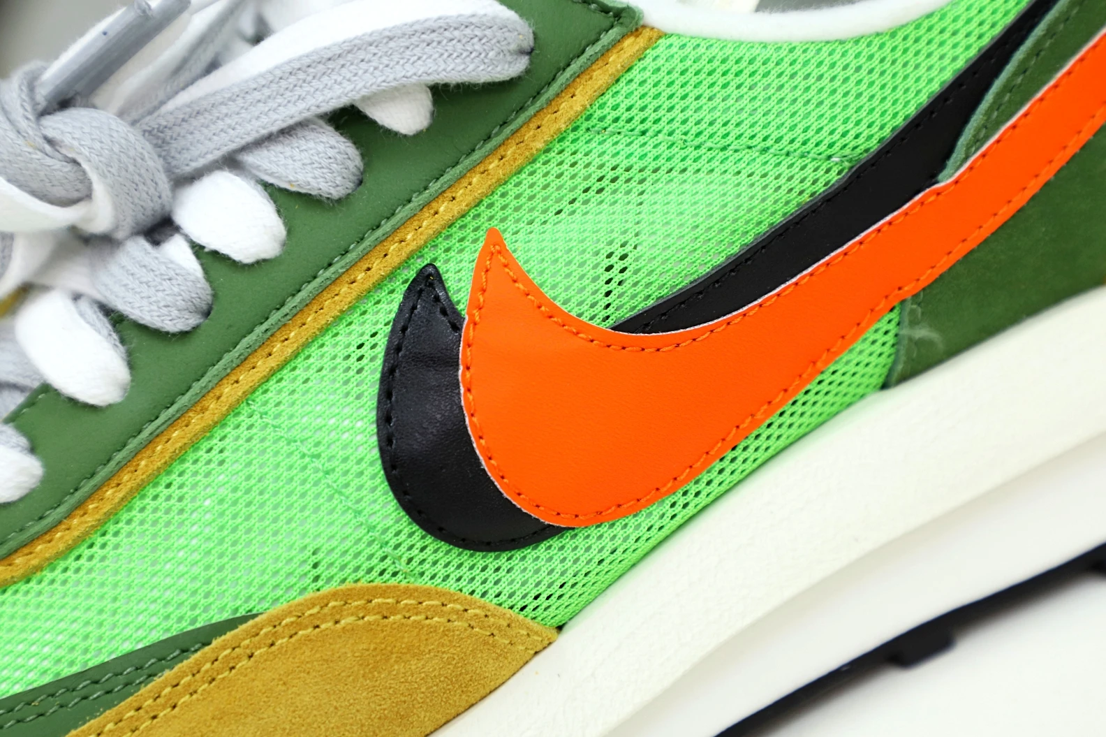 Kimikick SACAI X LDWAFFLE 'GREEN GUSTO' GoAnywhere 3522
