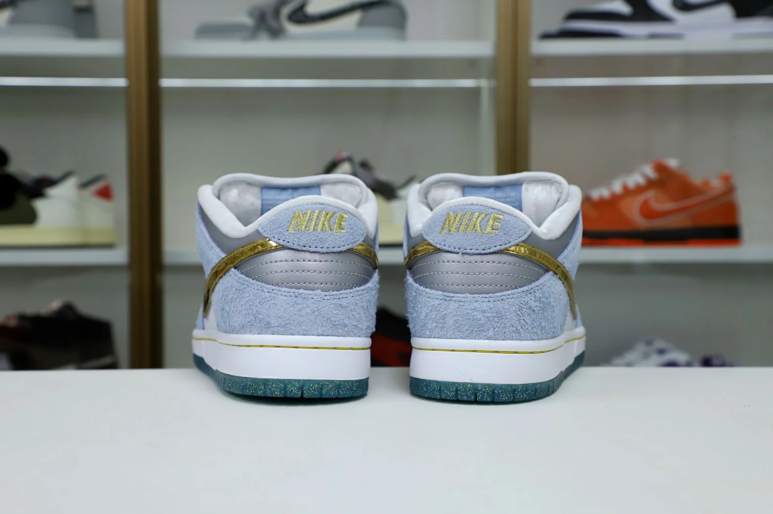 Kimikick STRANGELOVE X NIKE SB DUNK LOW Fashionable 3521