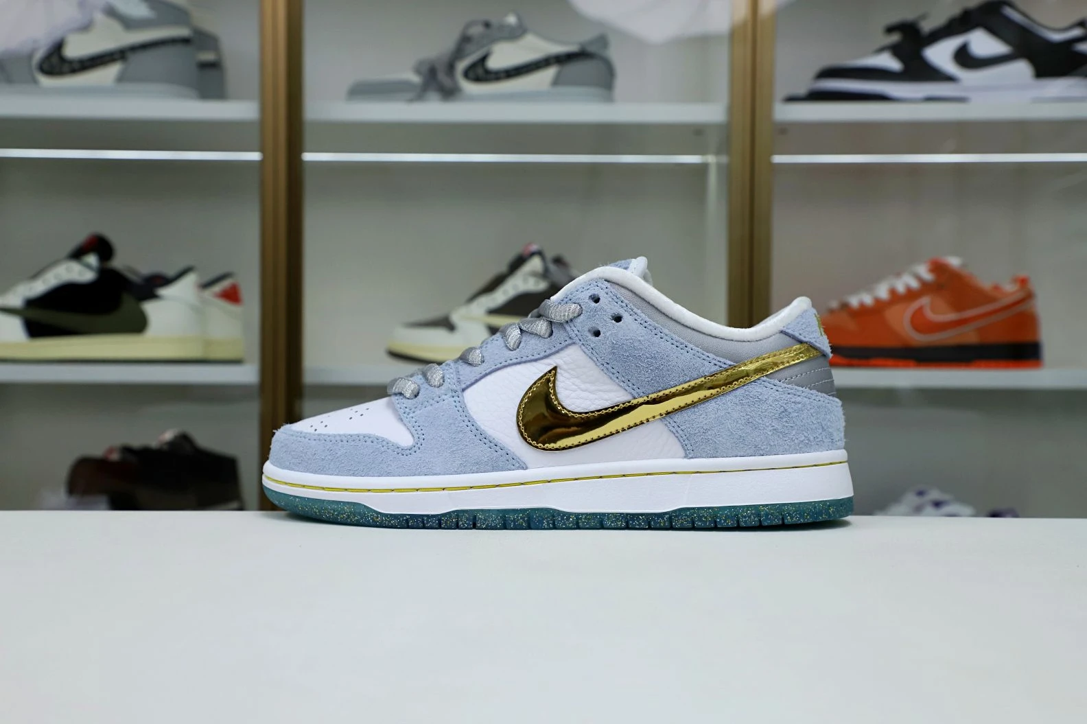 Kimikick STRANGELOVE X NIKE SB DUNK LOW Fashionable 3521