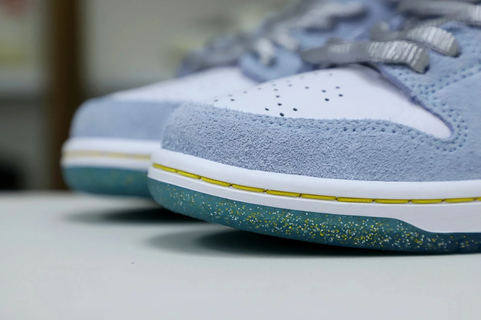 Kimikick STRANGELOVE X NIKE SB DUNK LOW Fashionable 3521
