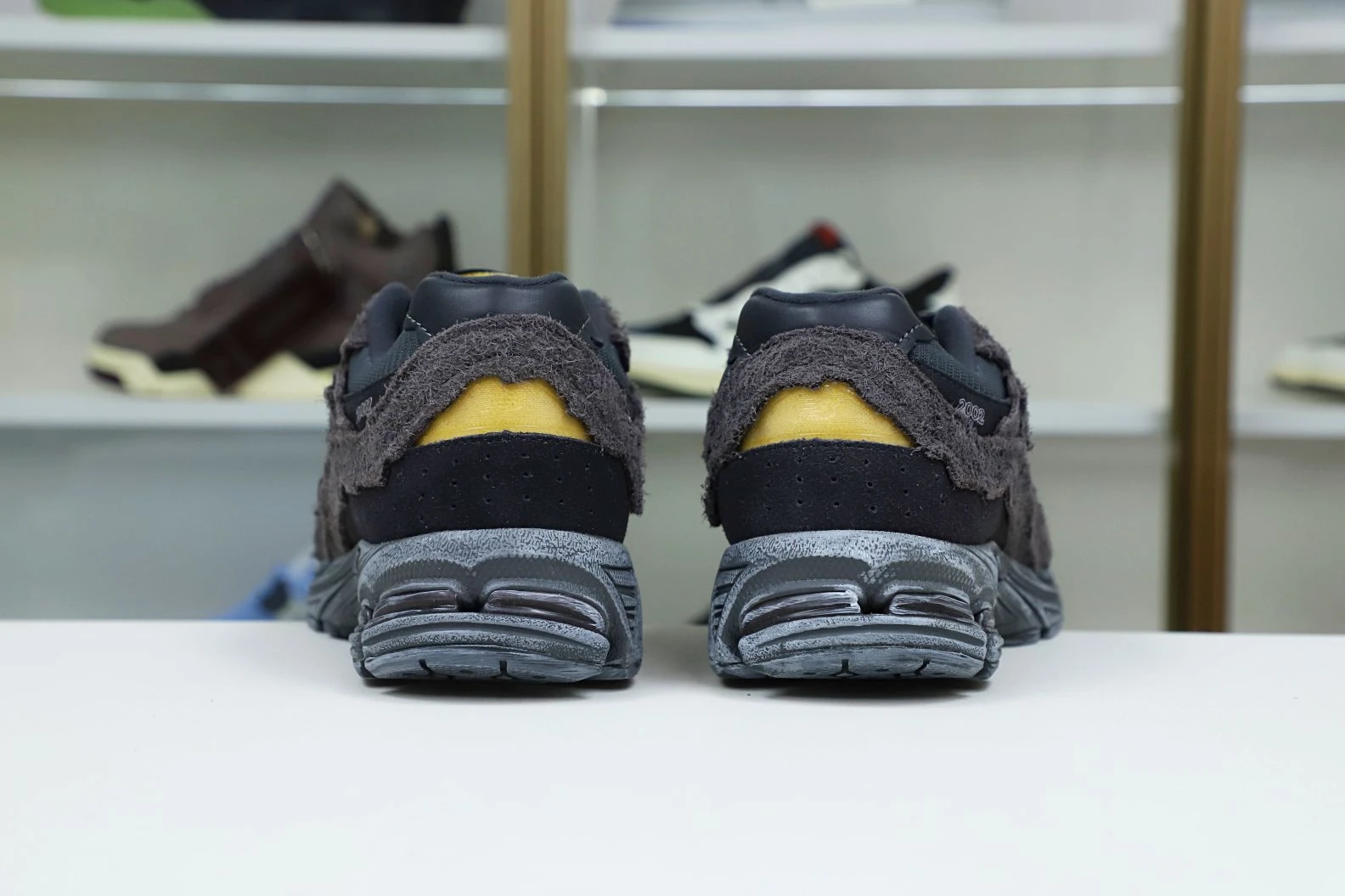 Kimikick Supbro x New Balance 2002R BestValue 2947