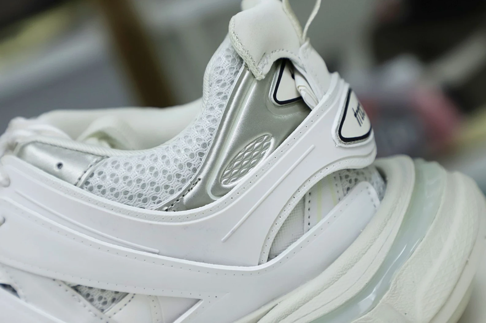 Kimikick TRACK TRAINER WHITE EasyMatch 3536