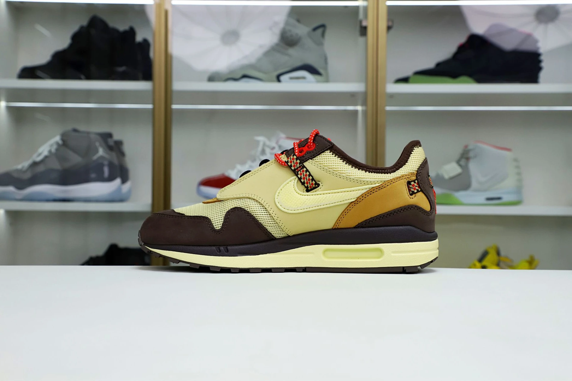Kimikick TRAVIS SCOTT NIKE AIR MAX 1 READY HighQuality 3517