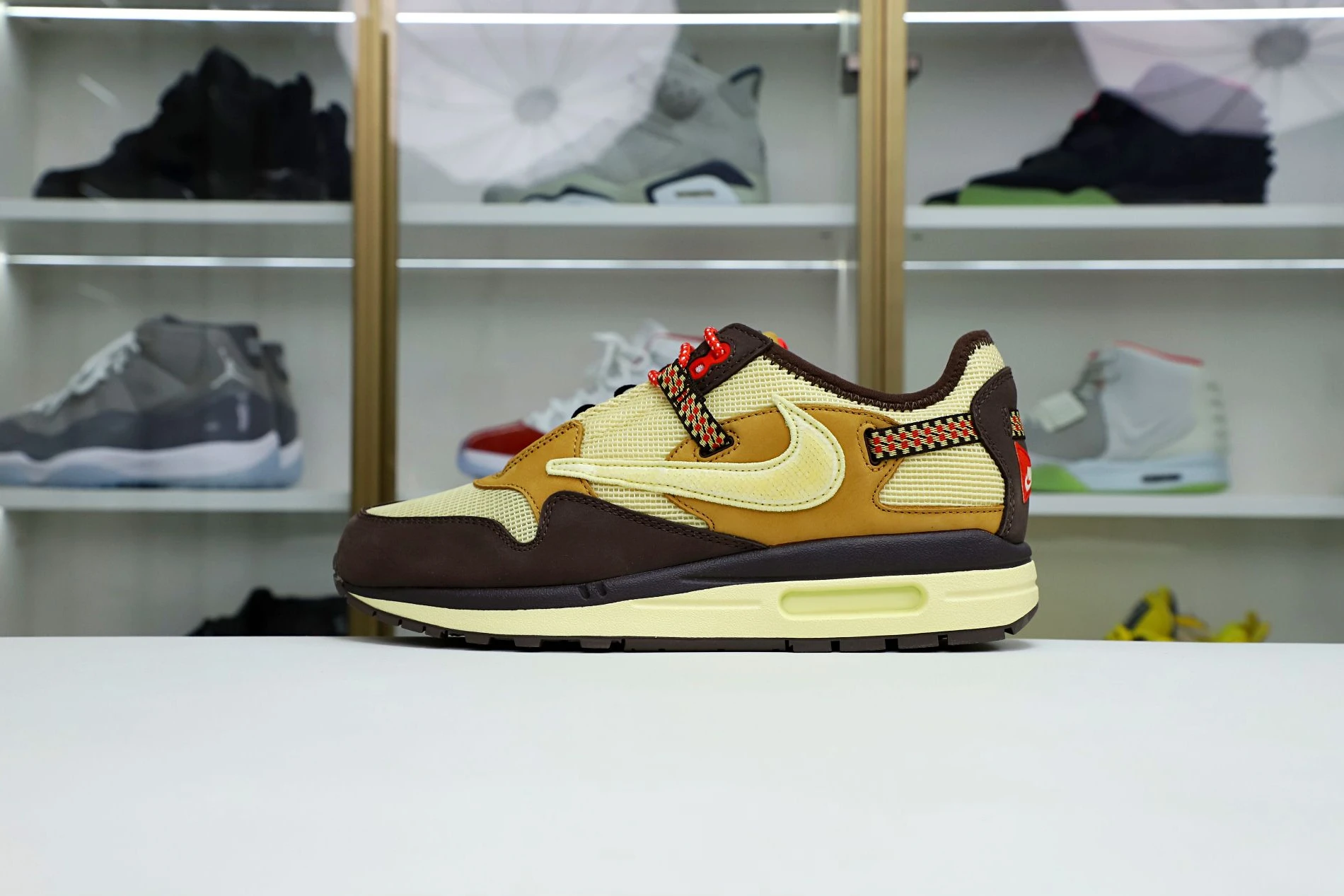 Kimikick TRAVIS SCOTT NIKE AIR MAX 1 READY HighQuality 3517