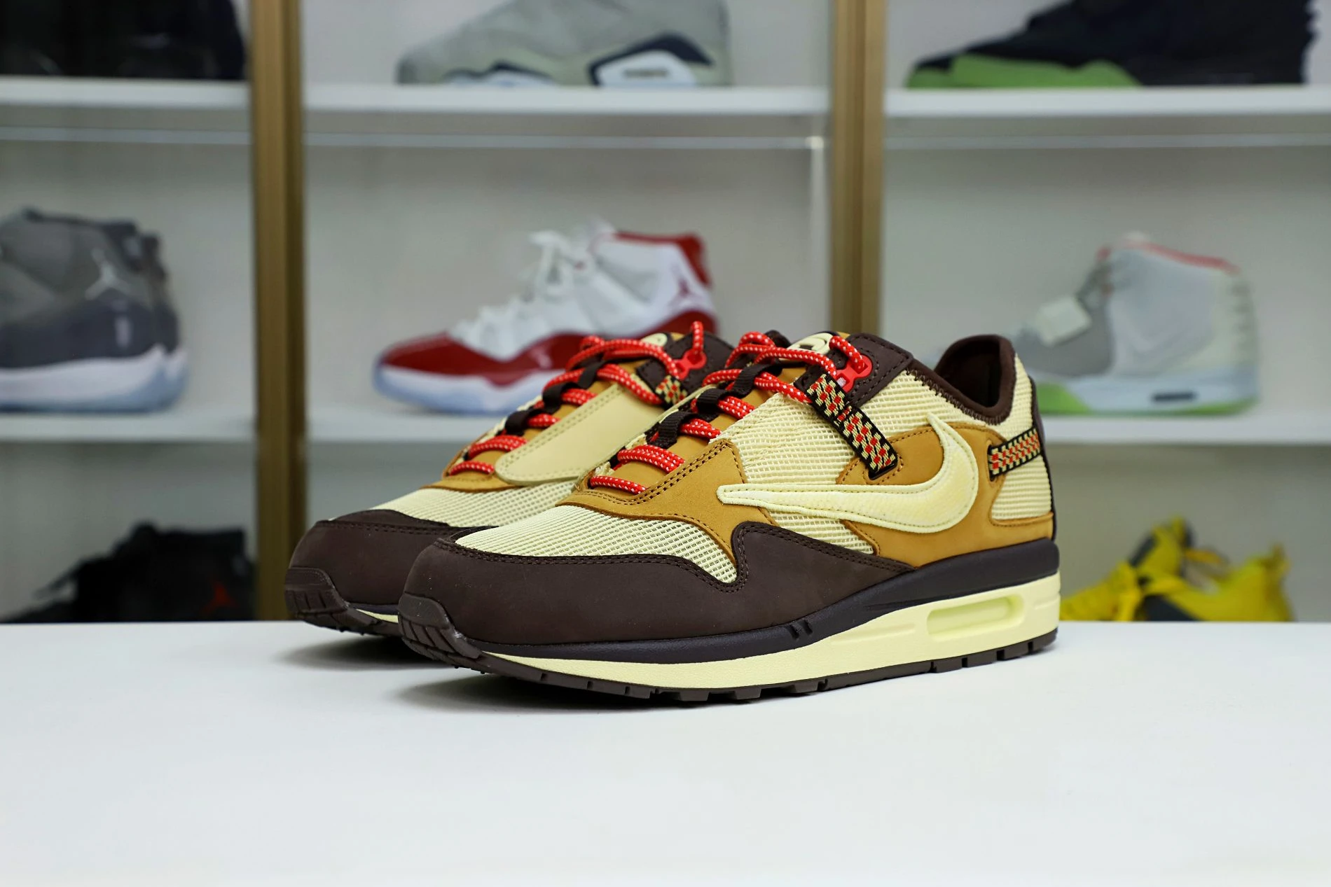 Kimikick TRAVIS SCOTT NIKE AIR MAX 1 READY HighQuality 3517