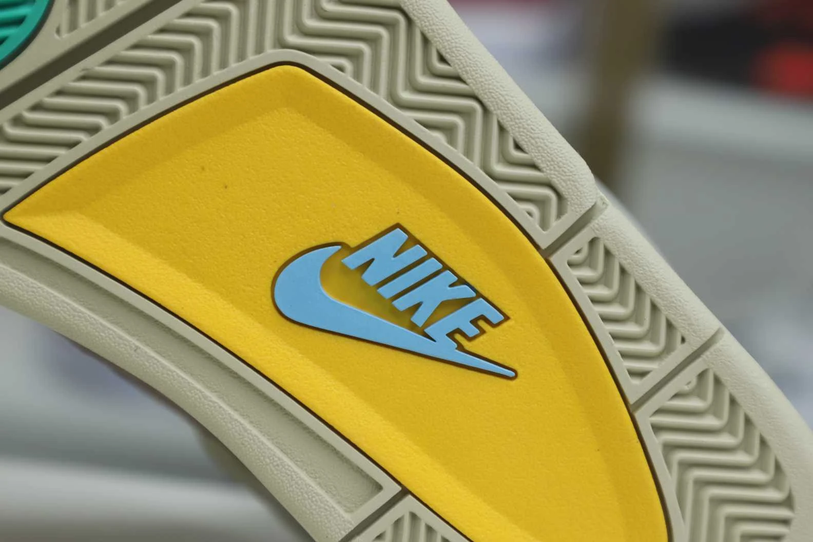 Kimikick UNION LA X AIR JORDAN 4 RETRO 'TAUPE HAZE' Fashionable 1928