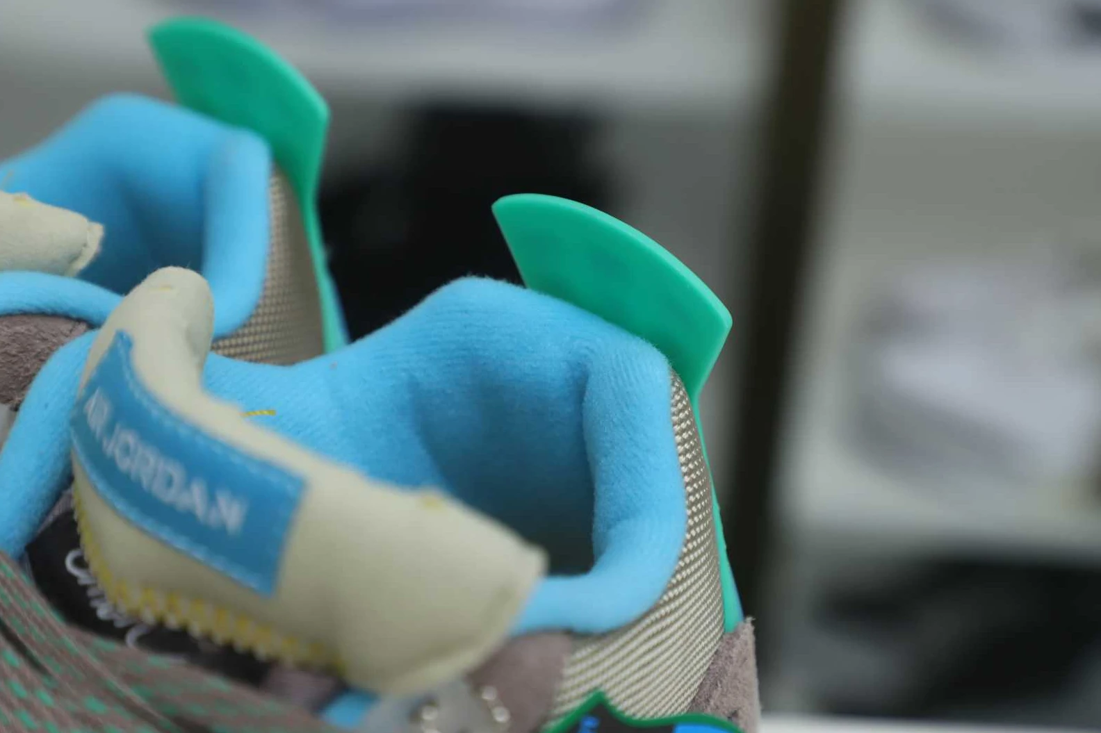 Kimikick UNION LA X AIR JORDAN 4 RETRO 'TAUPE HAZE' Fashionable 1928