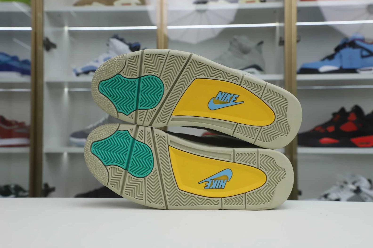Kimikick UNION LA X AIR JORDAN 4 RETRO 'TAUPE HAZE' Fashionable 1928