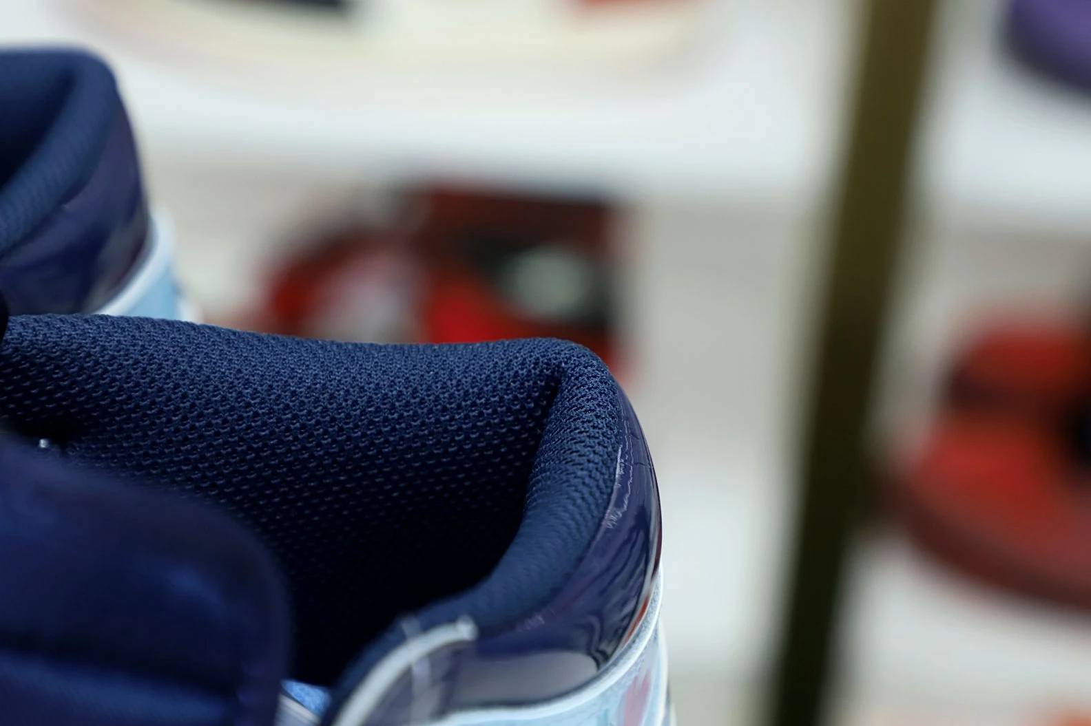 Kimikick WMNS AIR JORDAN 1 RETRO HIGH OG 'BLUE CHILL' Comfortable 1973