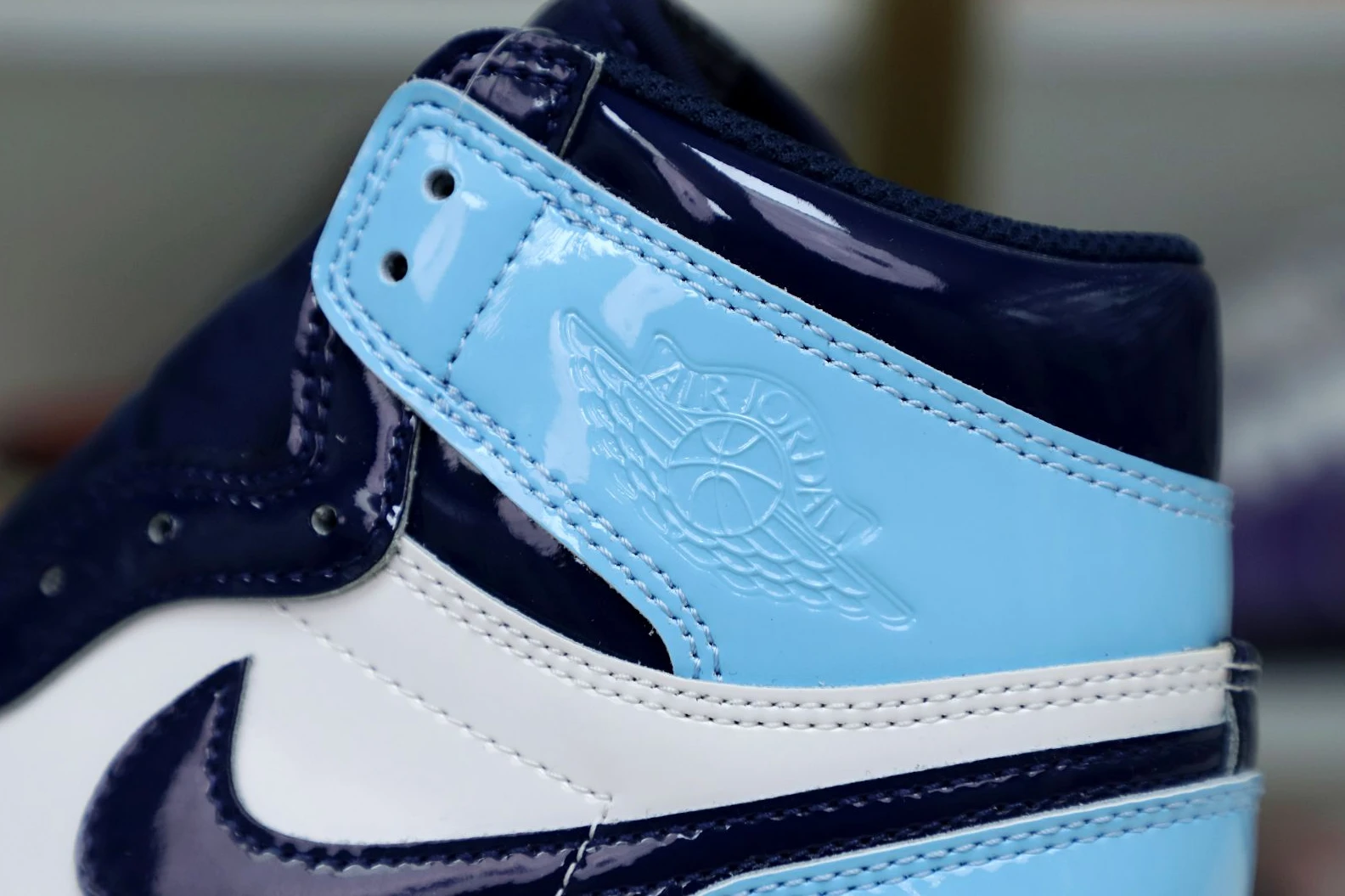 Kimikick WMNS AIR JORDAN 1 RETRO HIGH OG 'BLUE CHILL' Comfortable 1973