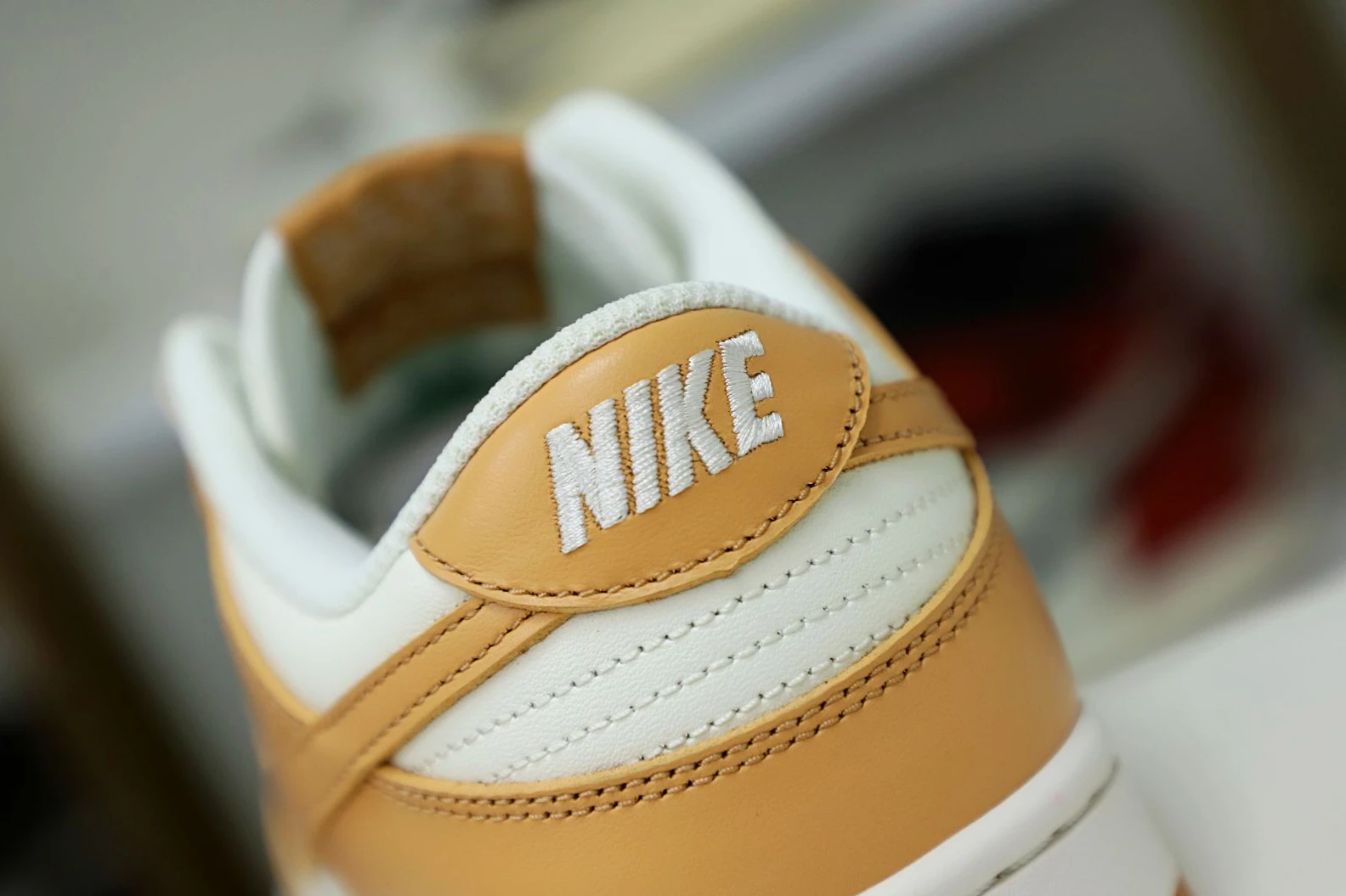 Kimikick WMNS DUNK LOW 'HARVEST MOON' SportInspired 2972